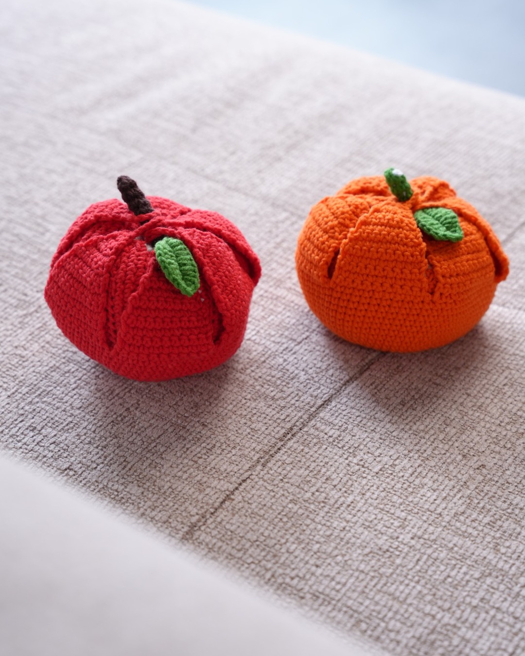 Handmade peelable crochet orange with green leaf