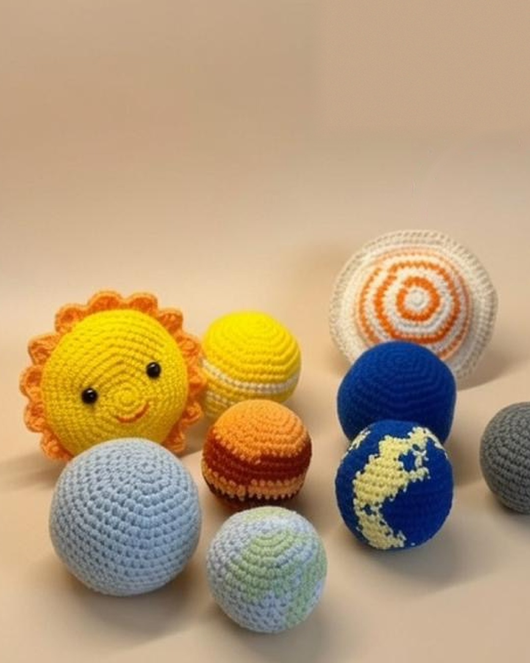 Handmade crochet solar system set